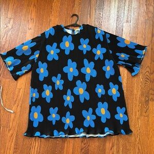 Arthur Apparel Floral Crimped Top Size US 4 / AU 8